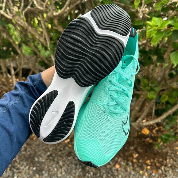 Nike Air Zoom Tempo FK (GS) Hyper Turquoise/Black Size 7Y / Womens 8.5 - Picture 6 of 8